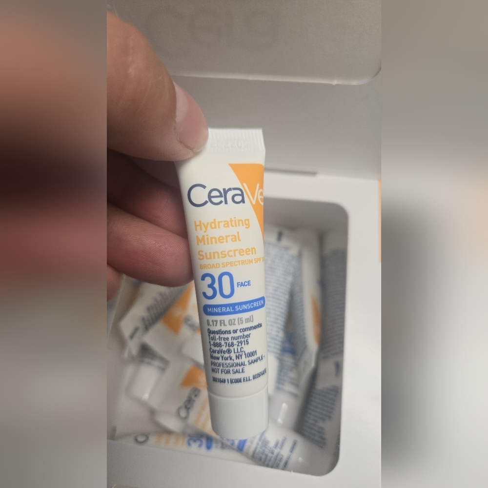 FREE Skincare Cerave, Eucerin & Aquaphor Samples - Picture 5 of 13